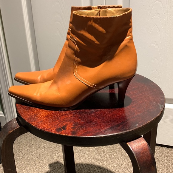 Coach. Italian booties. Leather size 8 - Picture 2 of 5